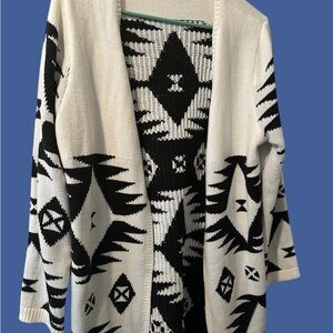 Black and White Patterned Women's Sweater medium Aztec